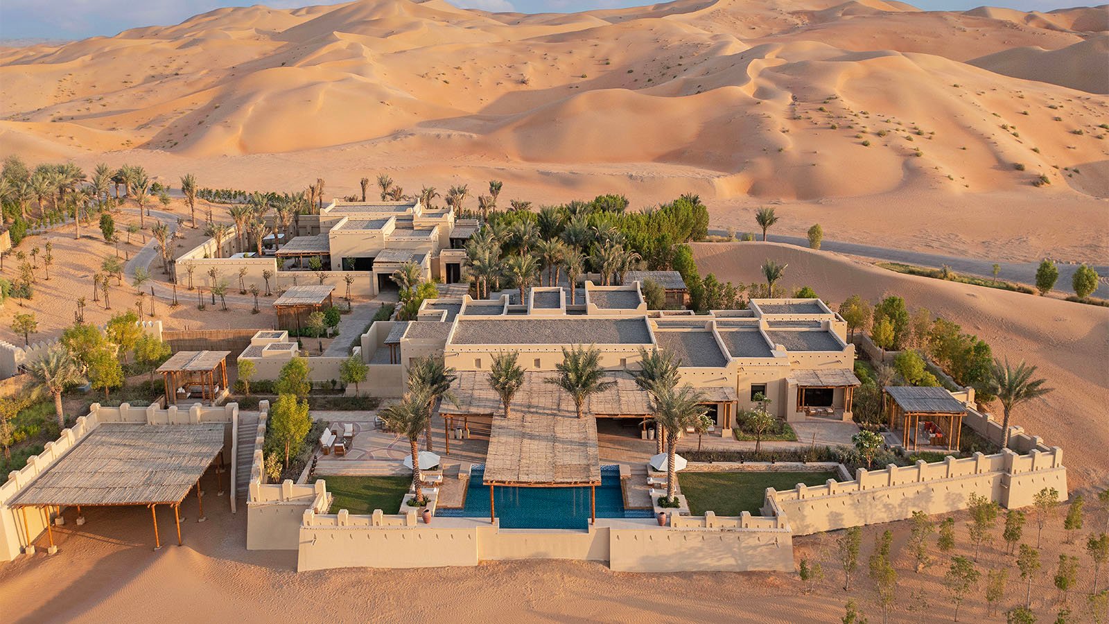 Qasr Al Sarab Desert Resort by Anantara, Abu Dhabi